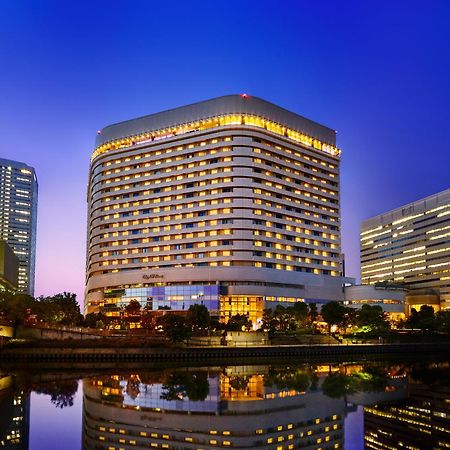 Hotel New Otani Osaka Dış mekan fotoğraf The hotel at night
