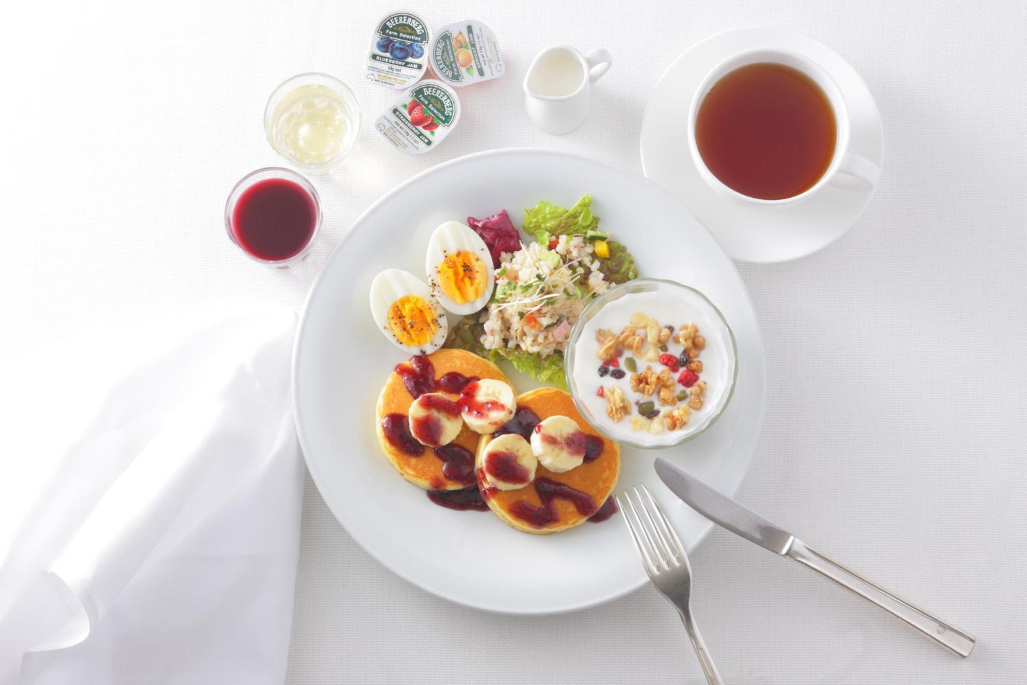 Hotel New Otani Osaka Dış mekan fotoğraf A typical breakfast