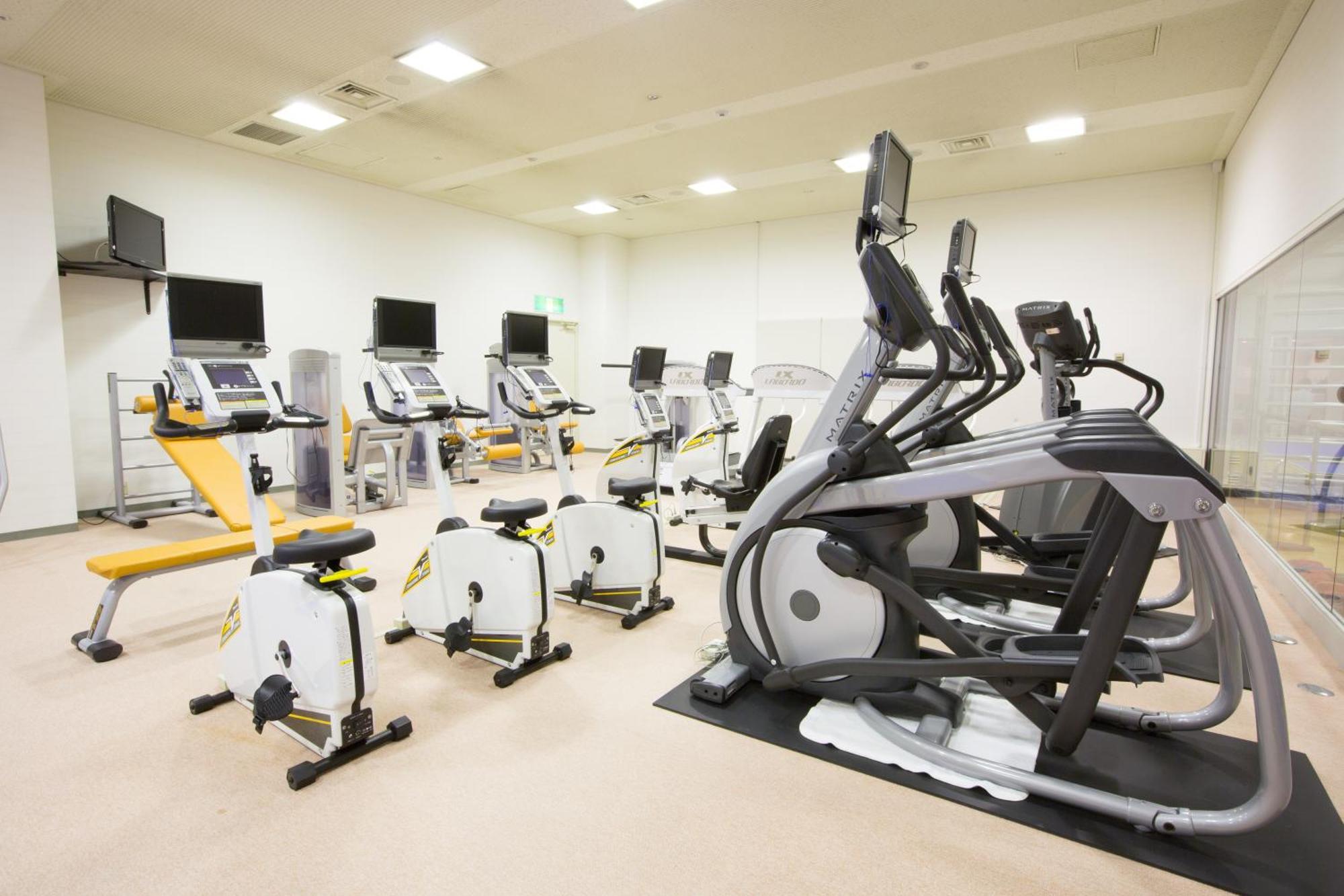 Hotel New Otani Osaka Dış mekan fotoğraf A typical gym